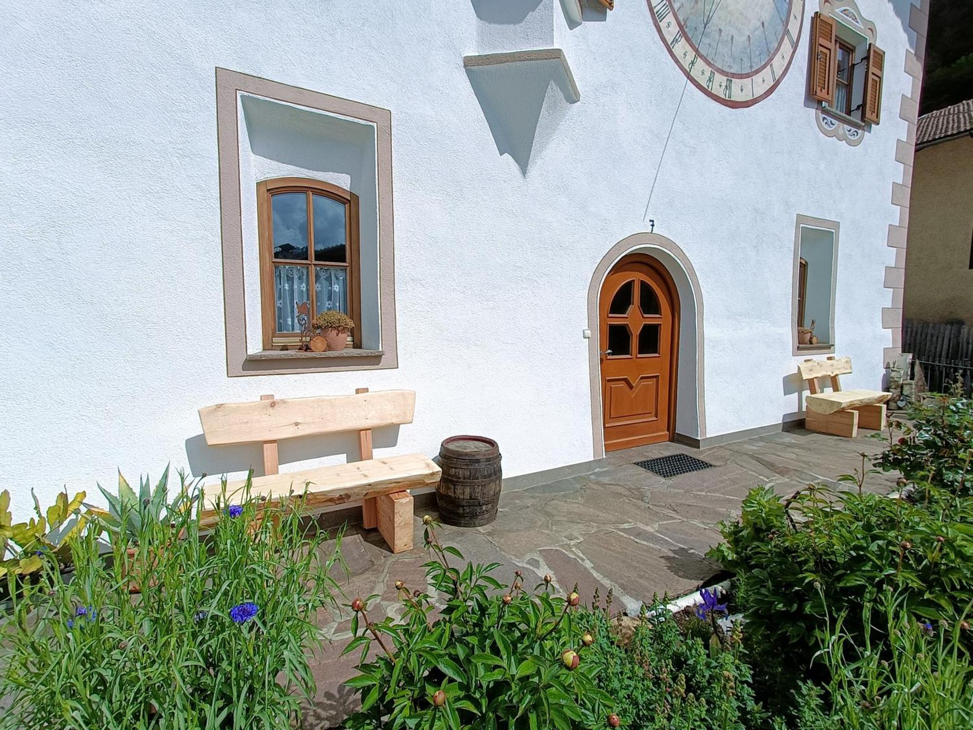Gosthof Kastelruth Apartment Exterior photo